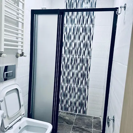 Apartament Magnolia Hause With Terrace 200 Meters From Taksim *